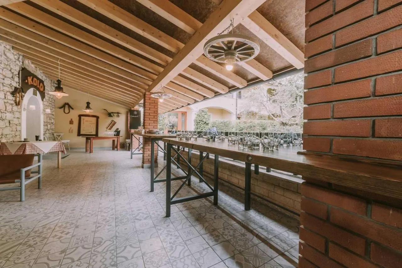 Bed And Breakfast Kolo Adults Only Bužinija