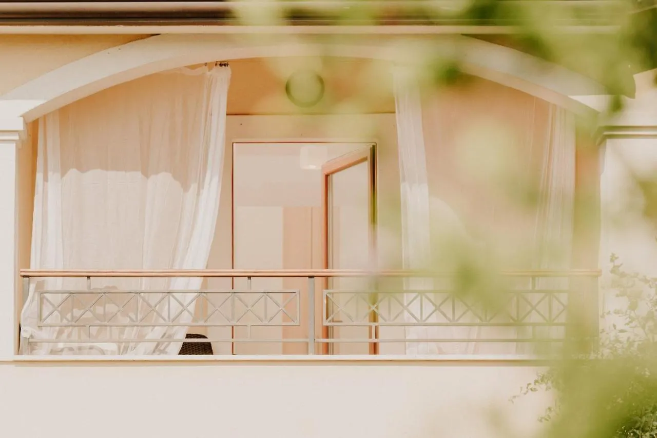 Bed And Breakfast Kolo Adults Only Bužinija Gasthof